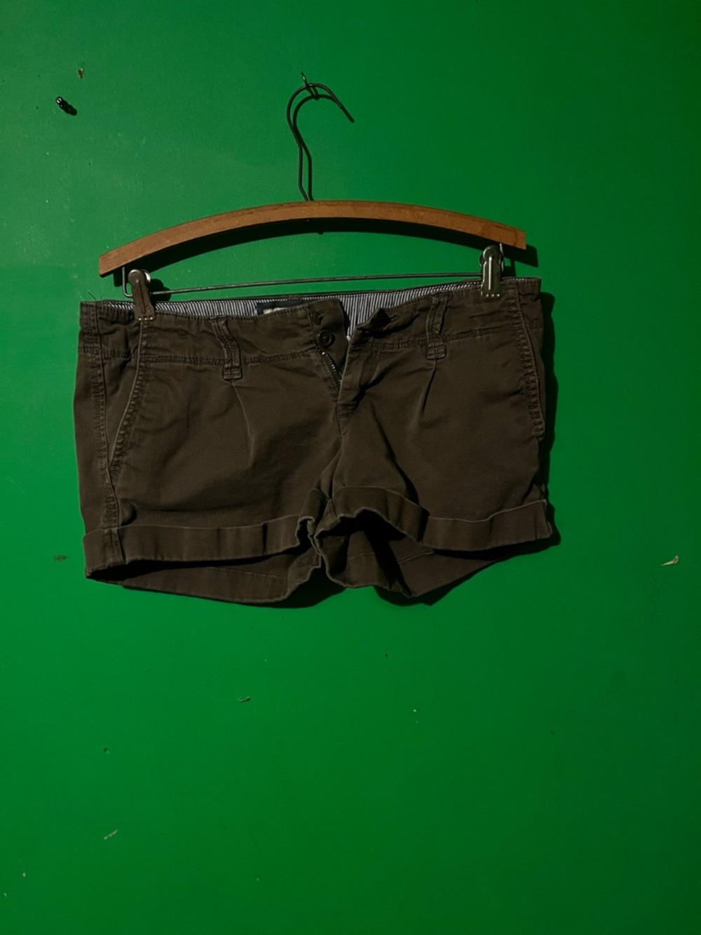 Abercrombie & Fitch Olive Green Fold-Cuff Shorts